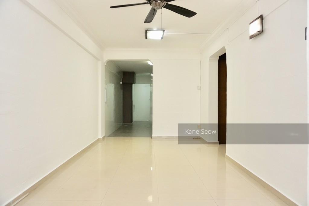 Yishun Avenue 5 thumbnail photo